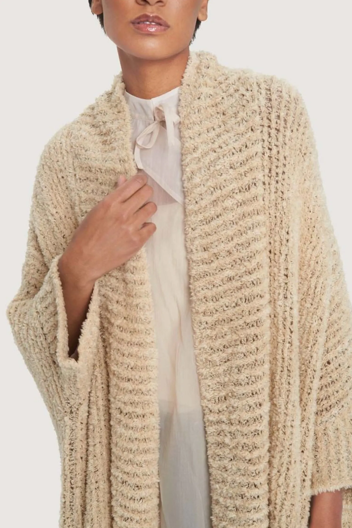 Fuwatto cardigan in Ice Coffee