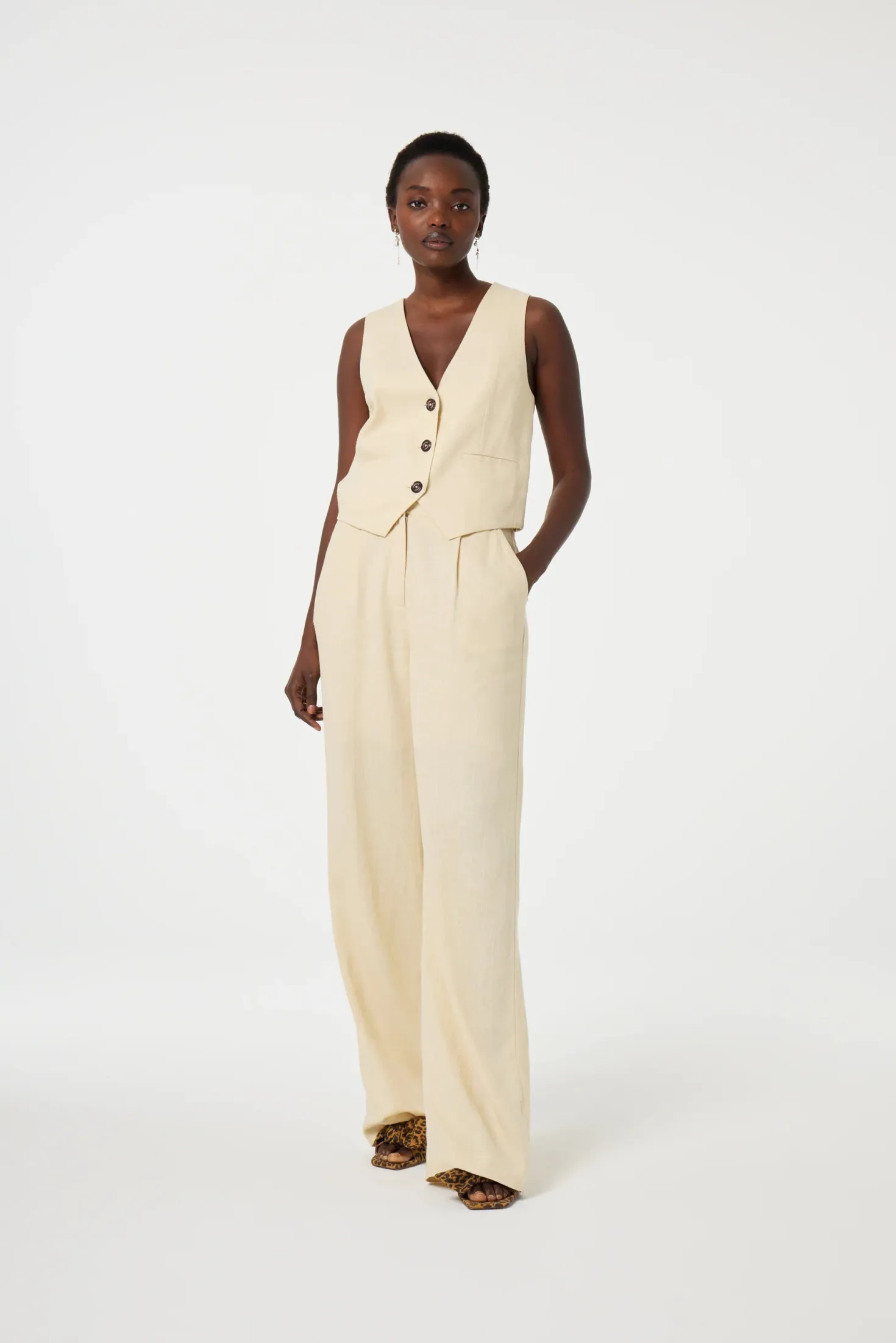 Gigi Latte V Neck Gilet